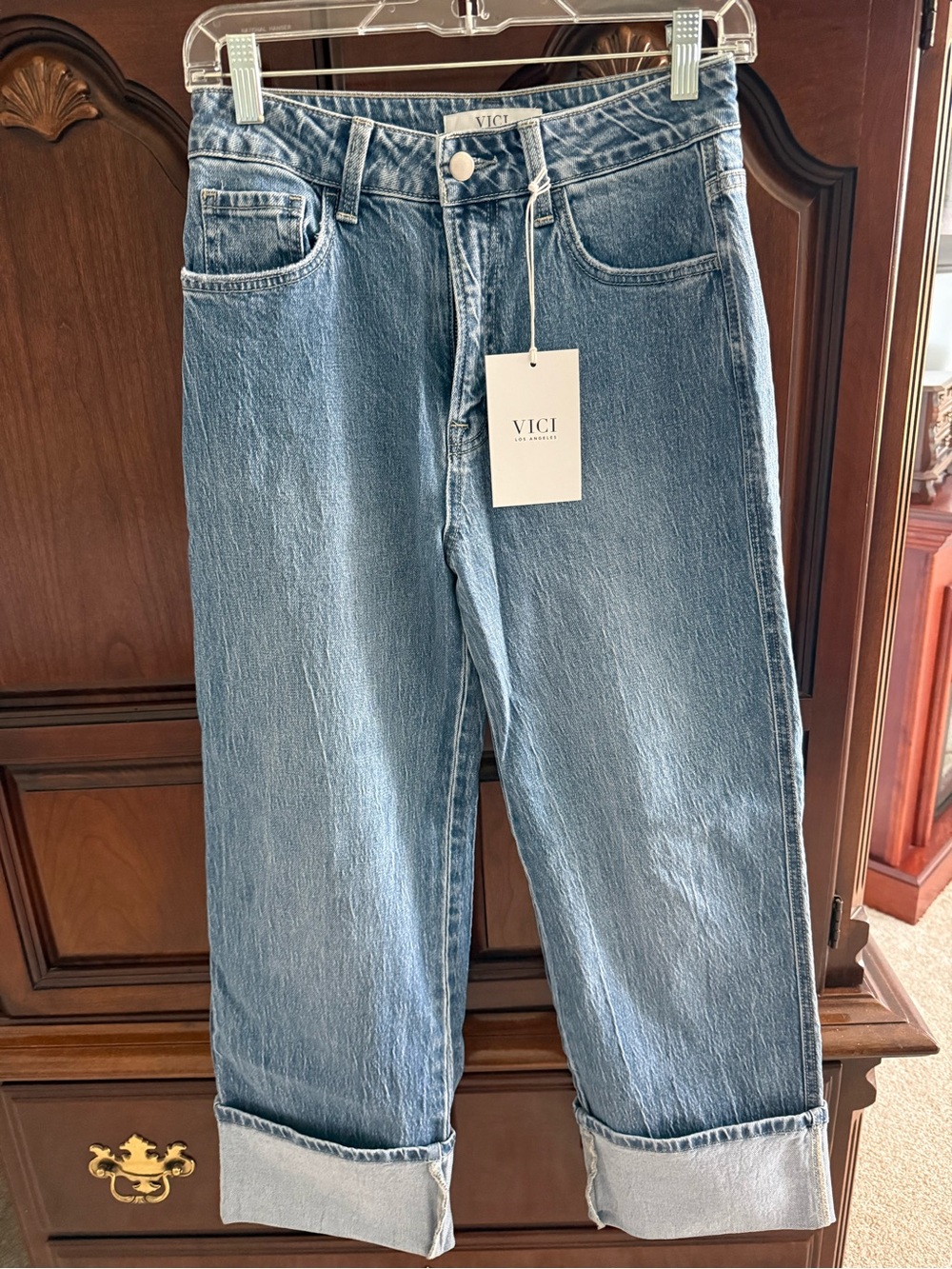 VICI Womens Light Blue Relaxed Straight Jeans Brand New Size 26